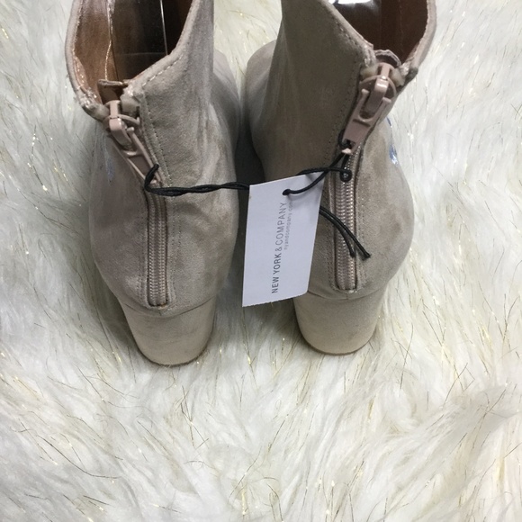 New NEW YORK & COMPANY Peep Toe Boots Size 9 - Picture 6 of 8